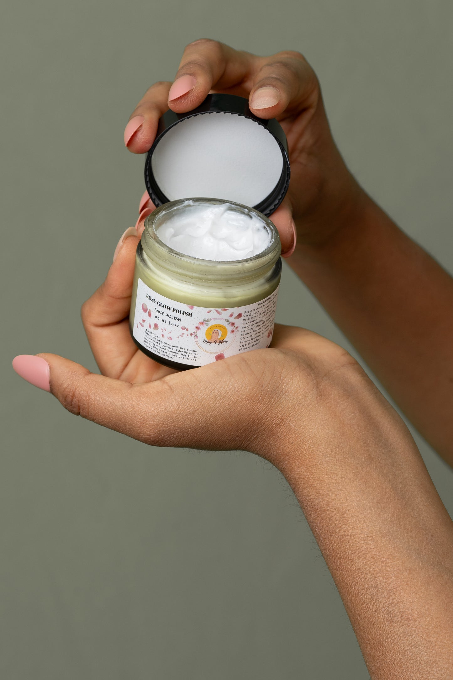 ROSY GLOW: Face Polish